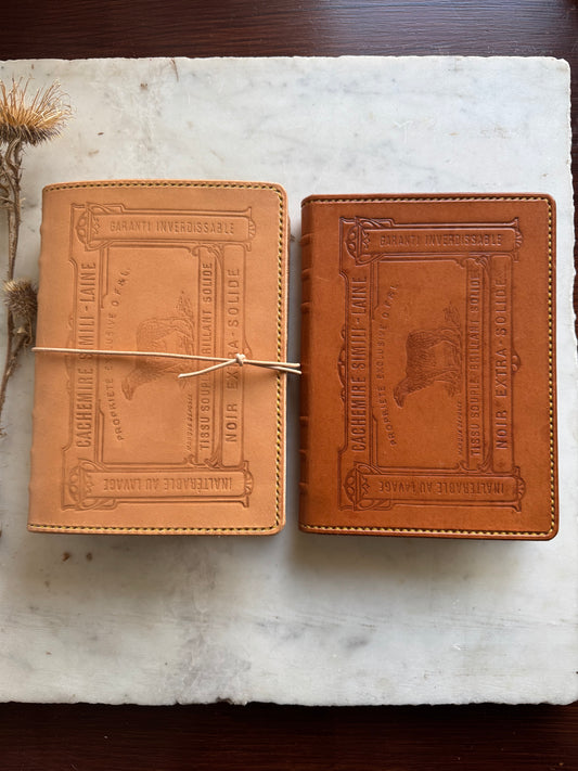 Young Poet Antiquaria Bélier Travelers Notebook