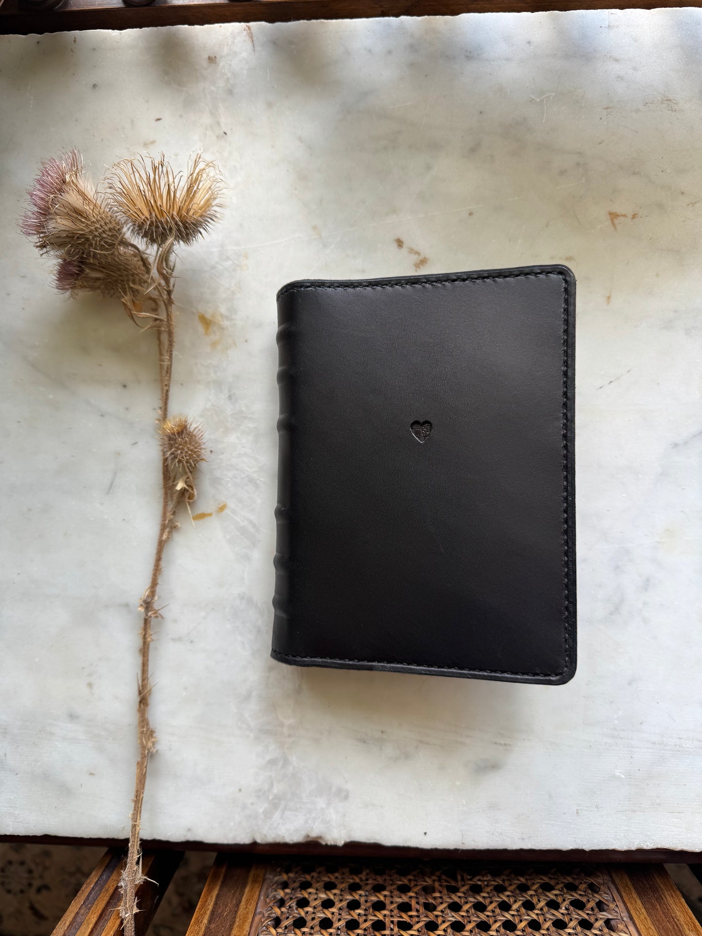 RTS Black Antiquaria Travelers Notebook