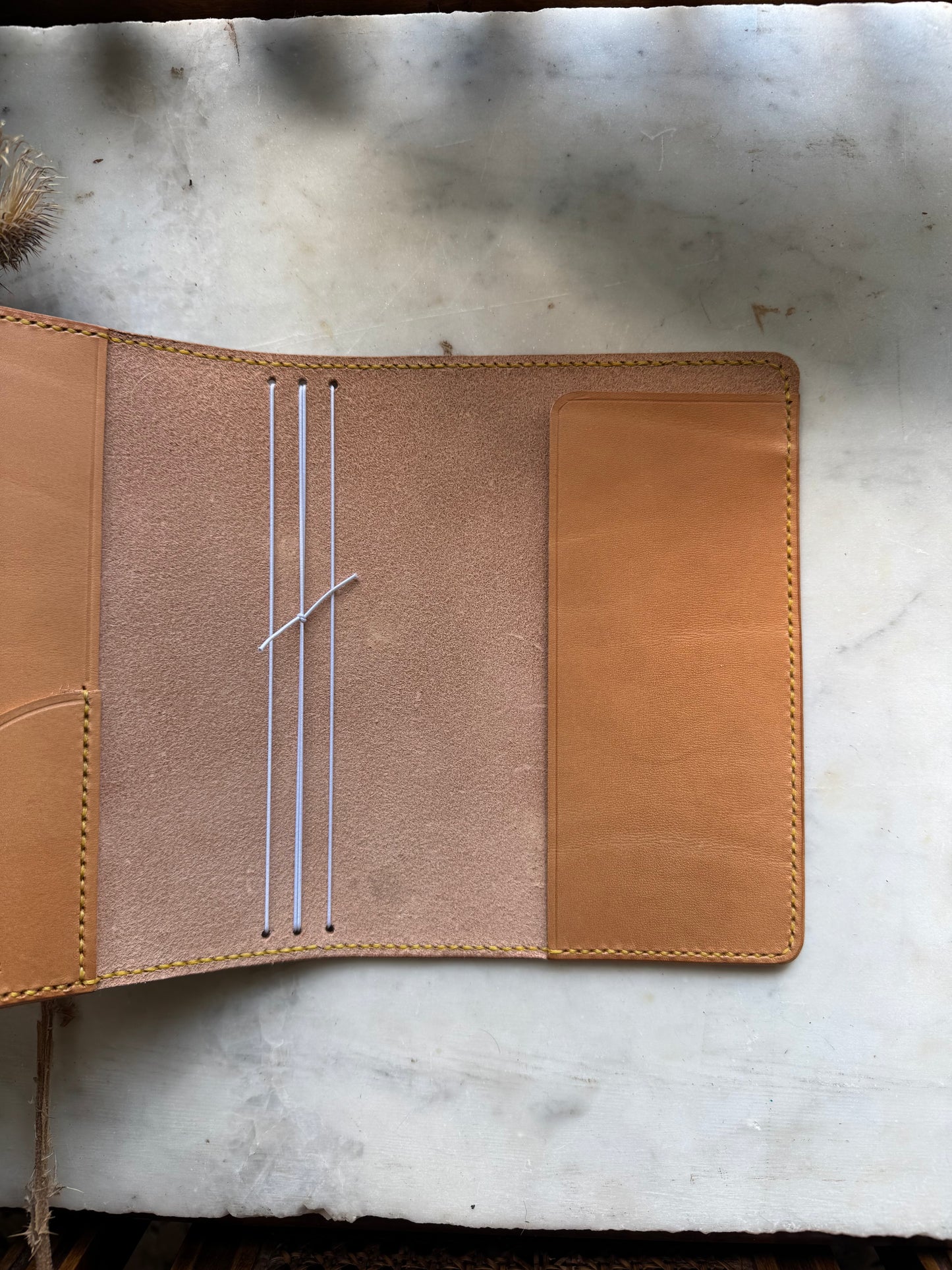 Young Poet Bélier Traveler's Notebook